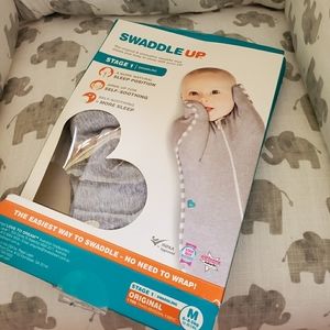 Baby swaddle up